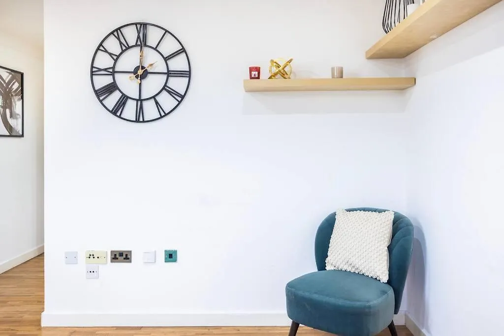 Apartment Stylish 2 Bedroom Haven By Liverpool Street London United Kingdom