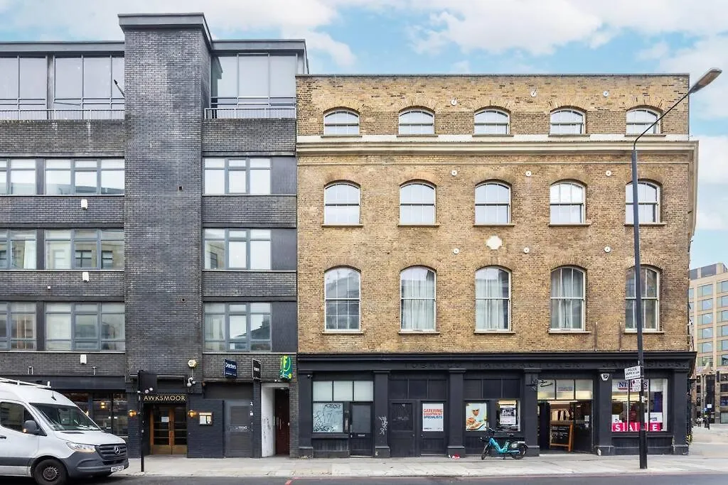 Stylish 2 Bedroom Haven By Liverpool Street Londyn Apartament